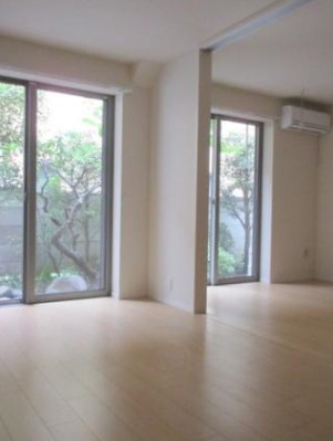 ル　ガルデニア リビング