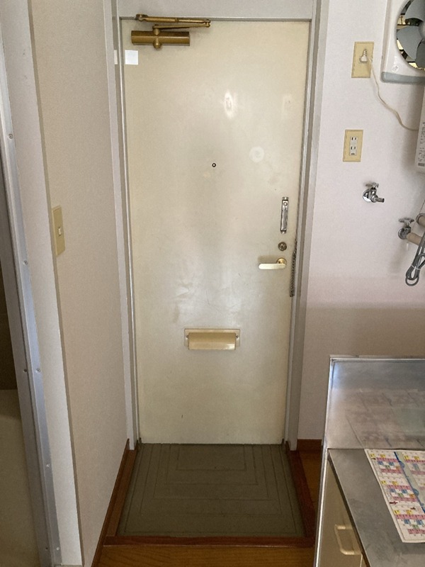 ヤマト南矢名ハウス 玄関