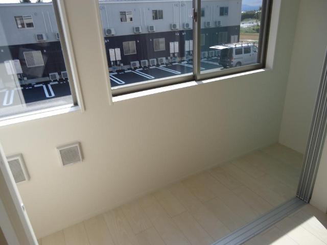 エルアージュ ベランダ