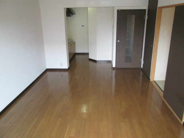 プリメール伊勢原 リビング