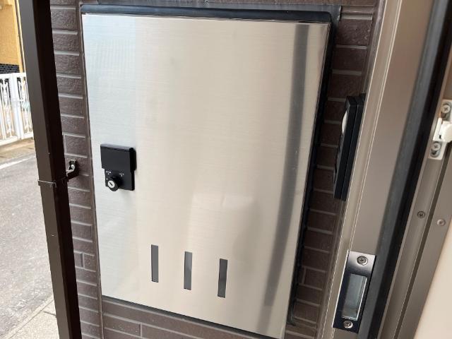 サンライト・洋 玄関