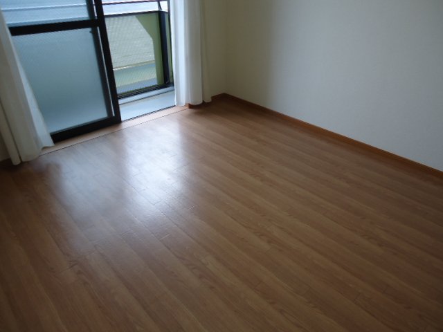 ハイツルミナス ベッドルーム