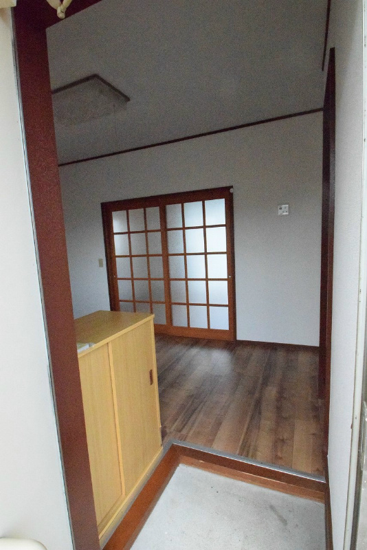 ルイシャトレ富士見Ａ 玄関