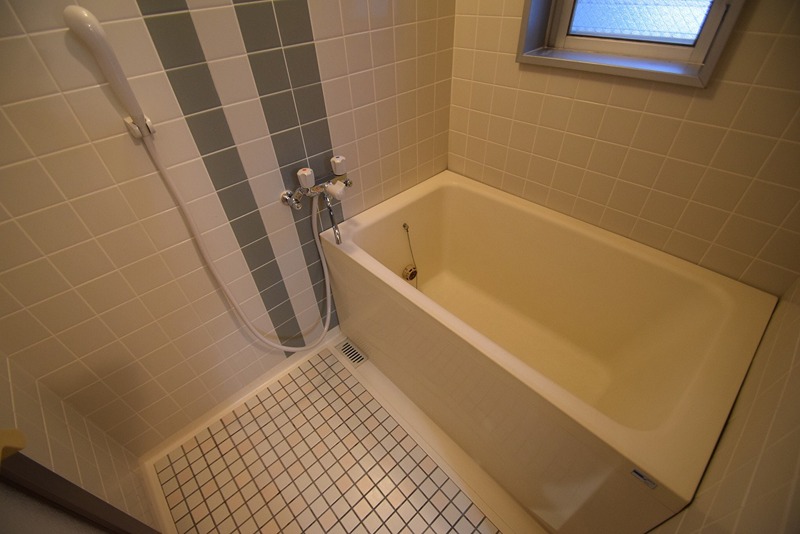 ノーブルマンション山王塚 風呂画像