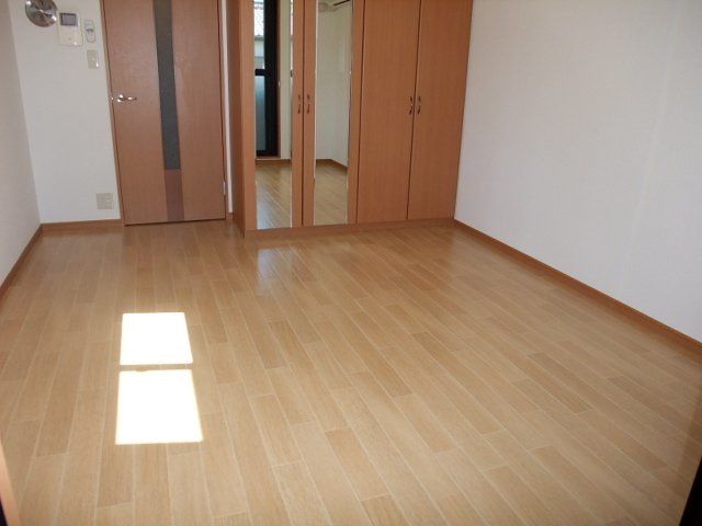 ハイツルミナス リビング