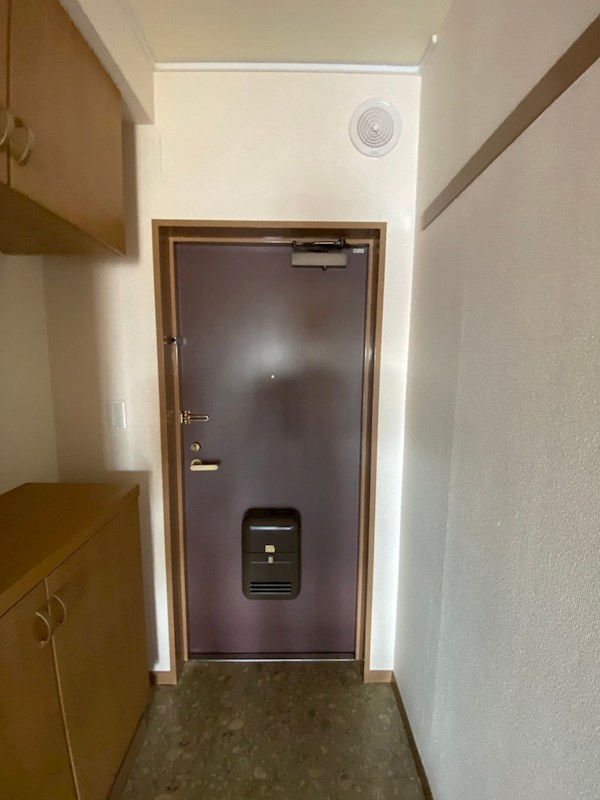 サンプラザ湘南 玄関