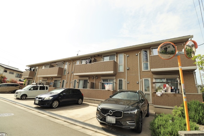 ヴィルヌーヴ　B棟 103号室 外観