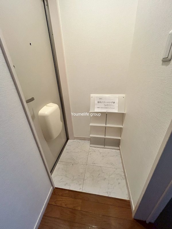 ハイマート旭町 玄関