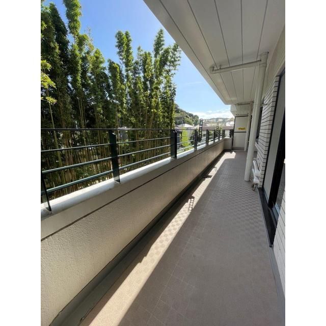 ダイアパレス湘南片瀬山 ベランダ