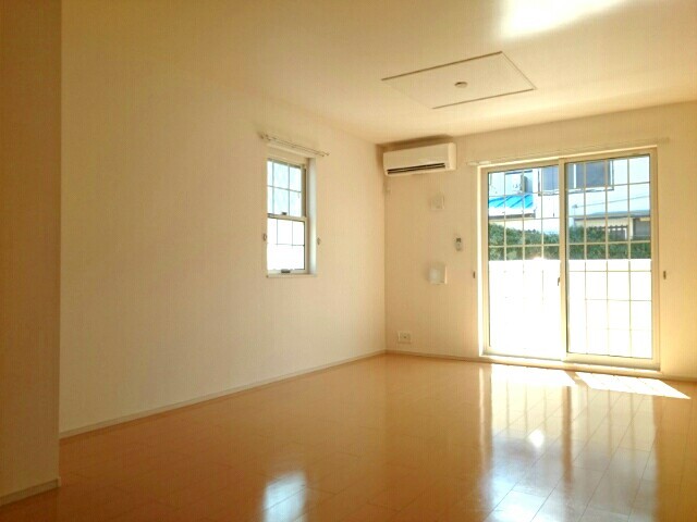 エレガンシア湘南 リビング