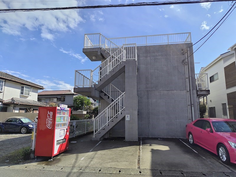 パレス西湘海岸B棟 202号室 外観