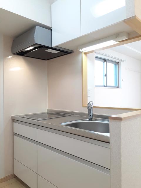 ルミエール　Ｙ キッチン