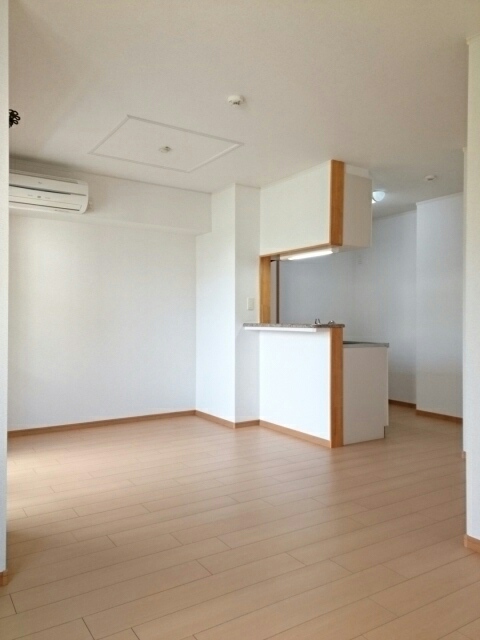 エアリーガーデンＳ（サウス） リビング