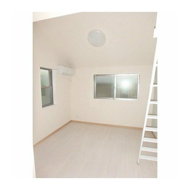 グラッサ花の木 リビング