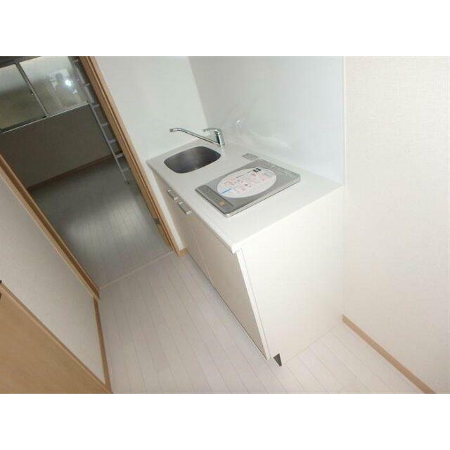 グラッサ花の木 キッチン