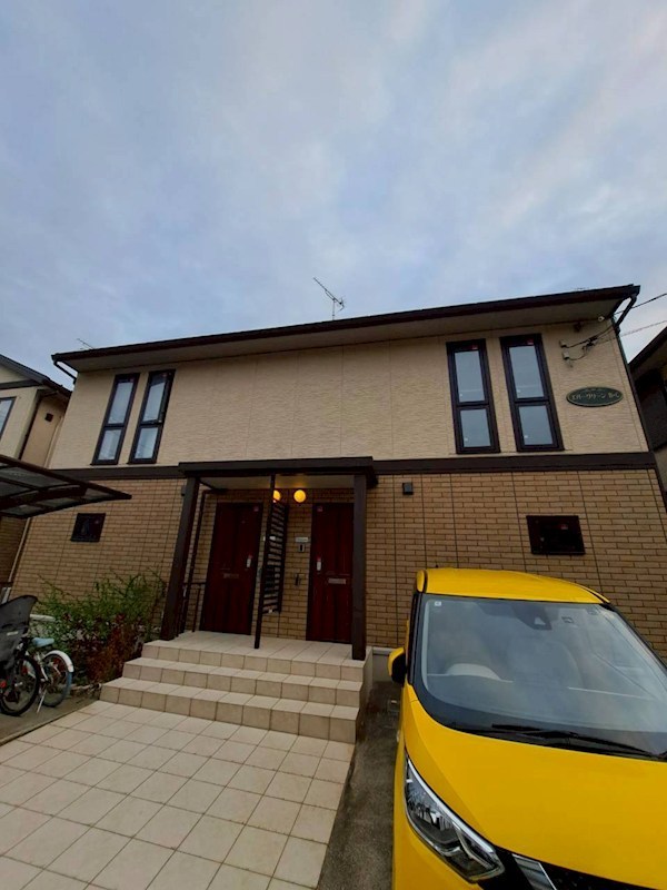 エバーグリーン B号室 外観