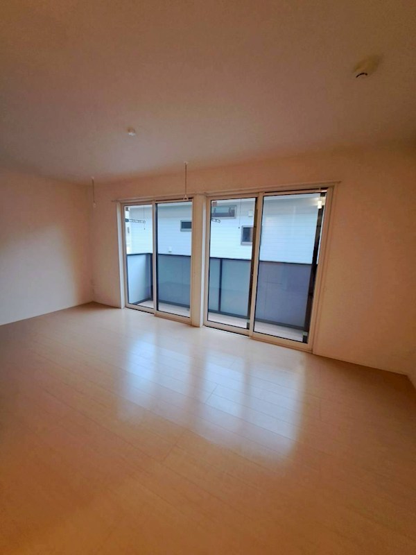 エバーグリーン リビング