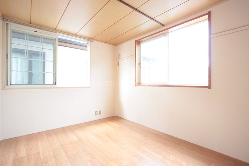 メゾン蓮正寺 ベッドルーム