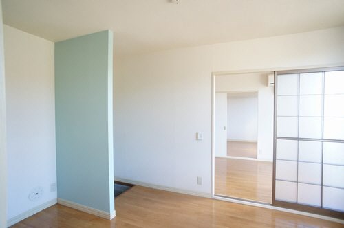 中谷戸ハイツ 玄関