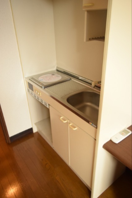 アドーレ湘南 キッチン