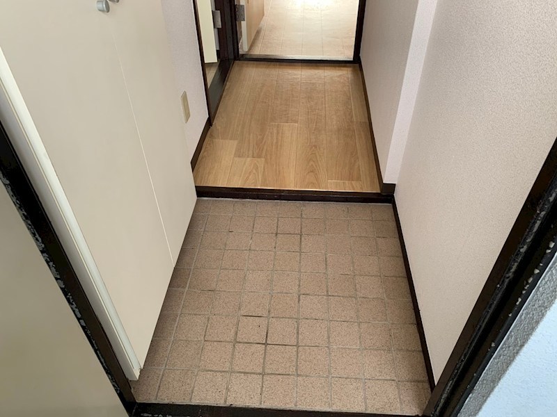 ボヌール秦野Ⅰ 玄関