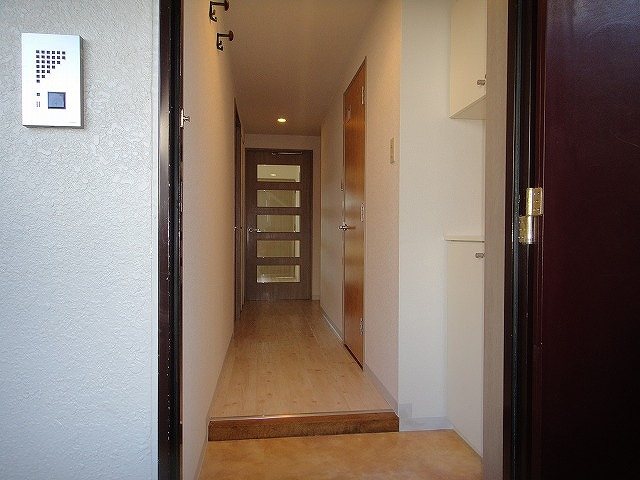 サン・ライズＮＯＶＡ  玄関