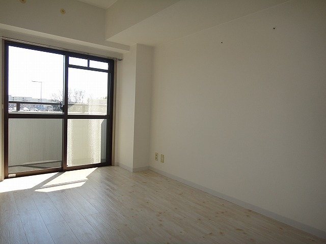 サン・ライズＮＯＶＡ  ベッドルーム