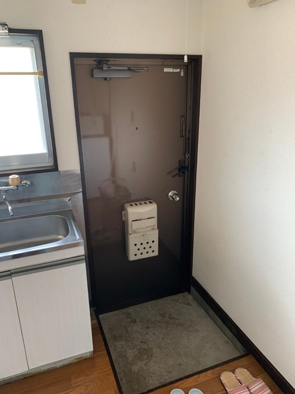 コーポエレガンス 玄関