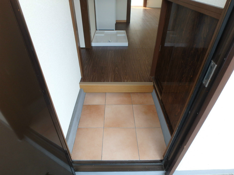 長後ハイツ 玄関