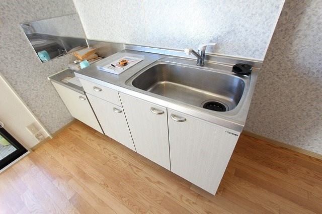 ファミールB キッチン