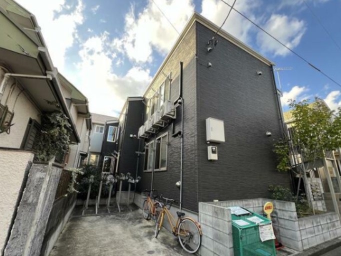 フローラ湘南茅ケ崎 102号室 外観