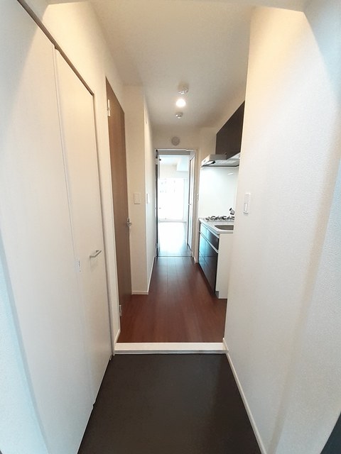 クレスト　中六 玄関