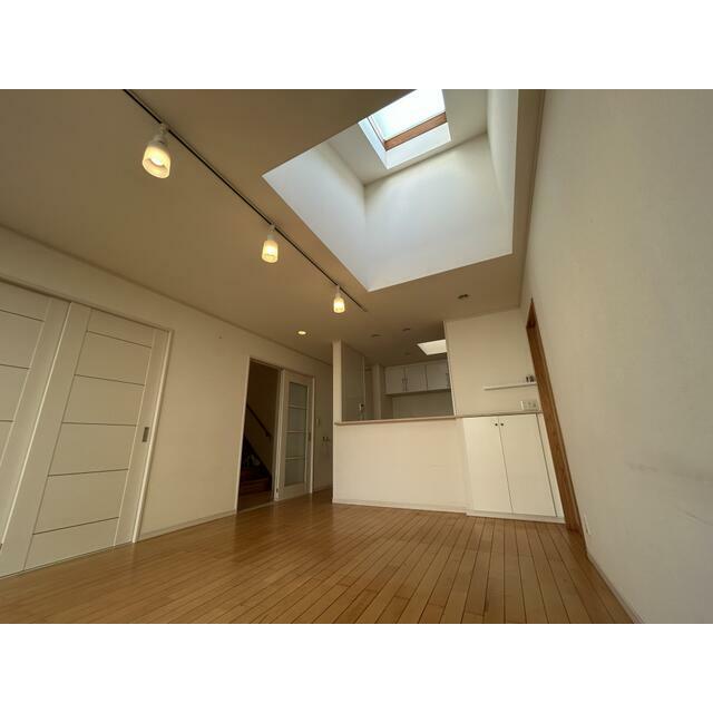 東海岸ハウス（ガレージハウス） リビング