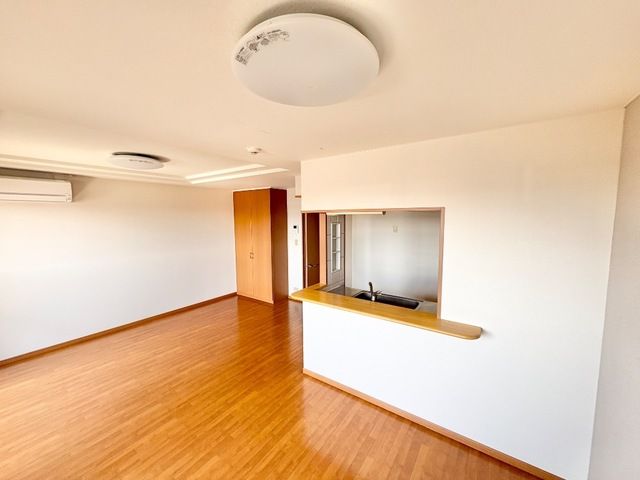 ヴィラ　エスポワール リビング