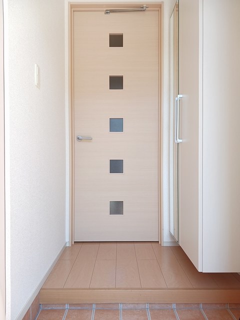 ブリーズ　ガーデン 玄関