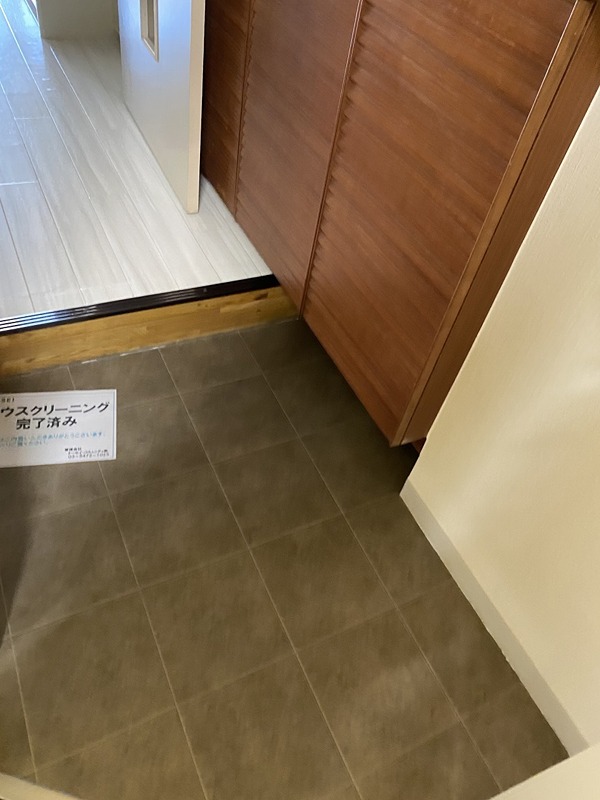 ペルソナージュ横浜 玄関