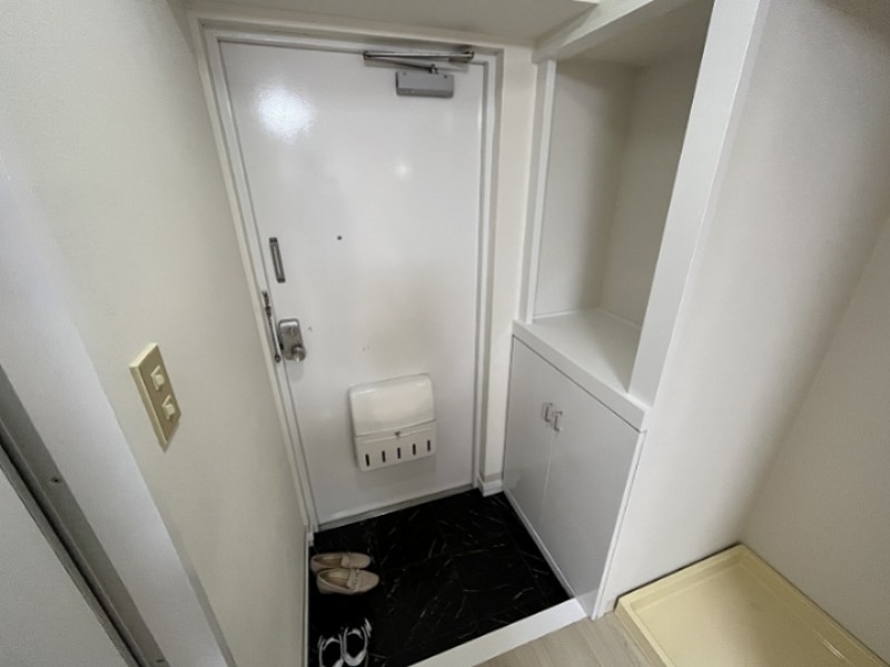 厚木メゾンドパンセ 玄関