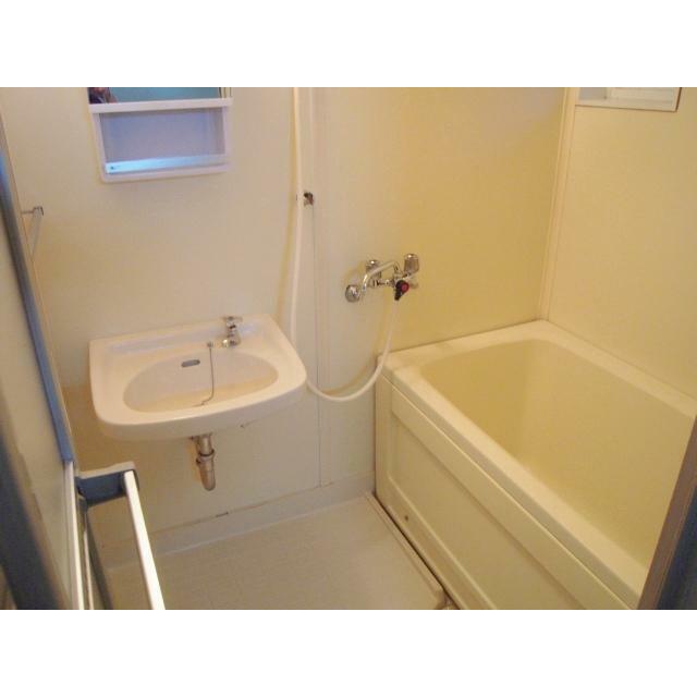 ヒルズ・フジサワ 風呂画像