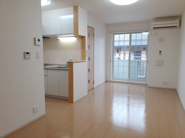 ハナブサ リビング