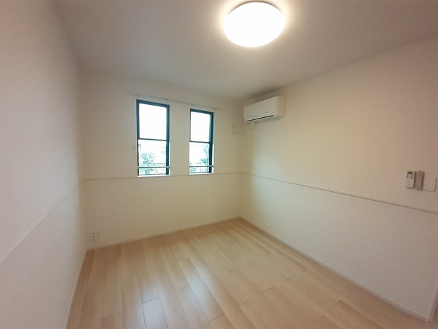 アザレア ベッドルーム