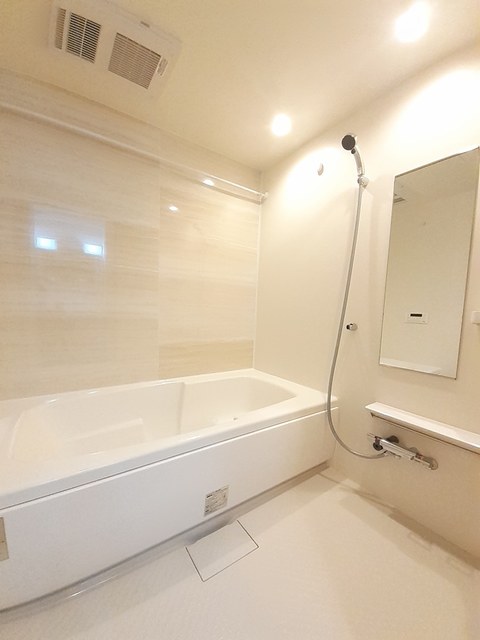 アザレア 風呂画像