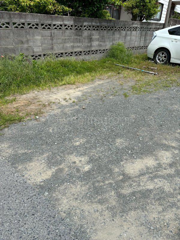 ともえ荘 駐車場