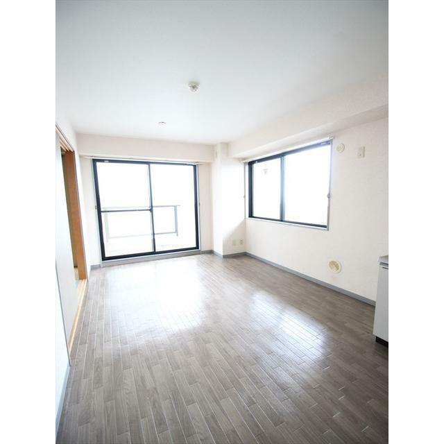 パストラルＡＳＡＨＩ リビング