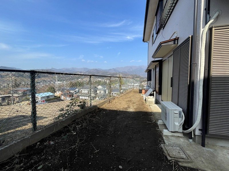 神奈川県秦野市千村５丁目 庭