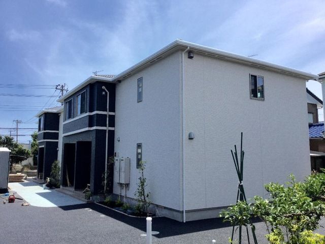 ウイングコート 201号室 外観