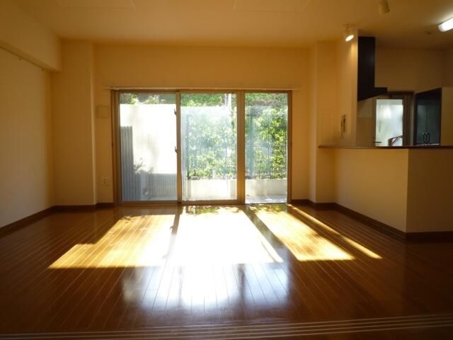 パルク　ド　スリジェ その他5