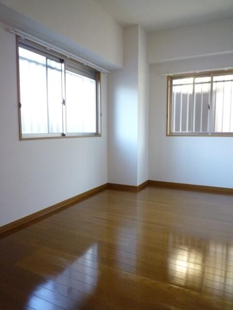 パルク　ド　スリジェ その他7