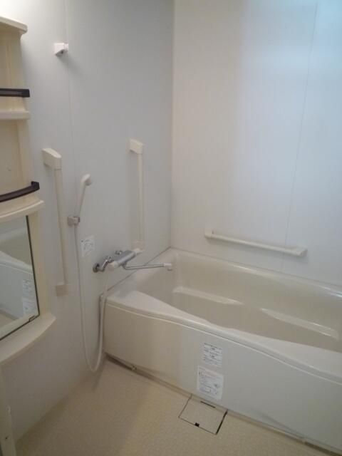 パルク　ド　スリジェ 風呂画像