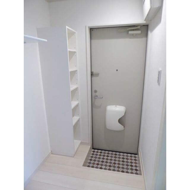 ハーミットクラブハウス戸塚Ⅴ　ＫＡＮＡテラス 玄関