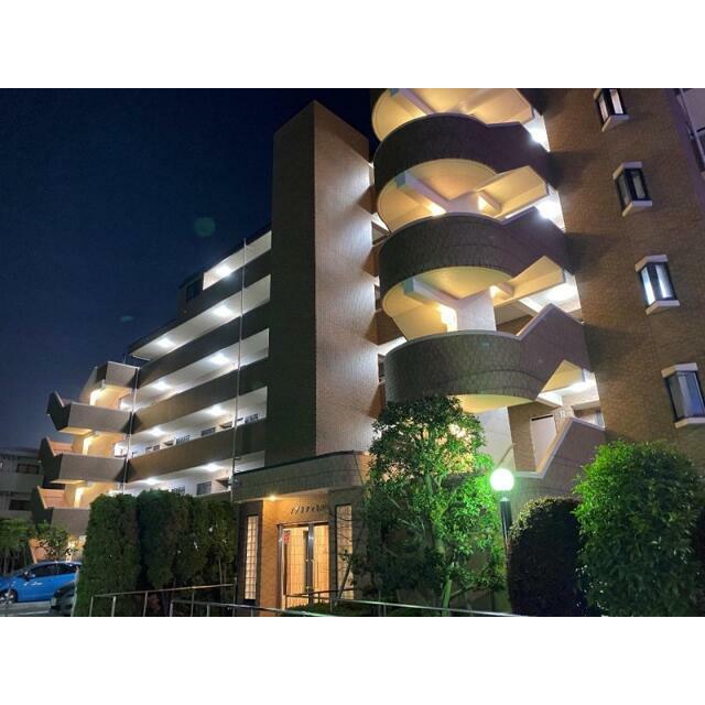 アグリシャトル 505号室 外観